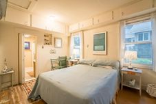 침실 Serenity Cottage