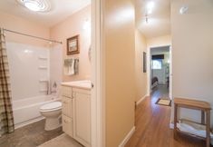 In-room Bathroom 6 Surftides Plaza #362