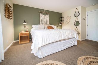 臥室 4 Waters Edge 304