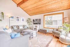 Common Space Salt & Serenity