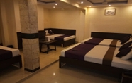 Kamar Tidur 6 Hotel Prakaash Palace