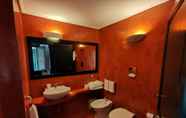 Phòng tắm bên trong 7 Masseria del Piano