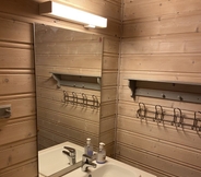 In-room Bathroom 3 Brygga på Dønna