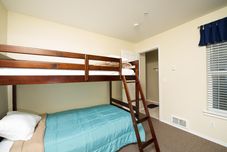 Bedroom Waters Edge 108