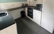 Kamar Tidur 5 Captivating 2-bed Cottage in Prestatyn