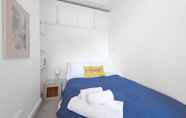 Bedroom 5 Bright two Bedroom Flat in Fashionable Fulham by Underthedoormat