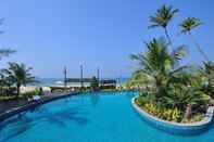 สระว่ายน้ำ One Myanmar Resort Ngapali