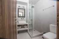 In-room Bathroom Raise Spetses Sea View Villa
