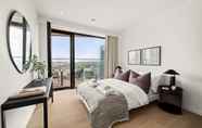 Bedroom 5 Deluxe two Bedroom Apartment in Londons Canary Wharf