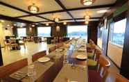 Restaurant 6 Nandan Kanan-M Square Hotels and Resorts