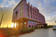 Exterior Nandan Kanan-M Square Hotels and Resorts