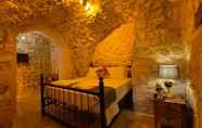 Kamar Tidur 4 Babil Antique Hotel