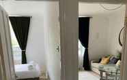Kamar Tidur 3 Lovely 1-bed Apartment in London - View of Shard