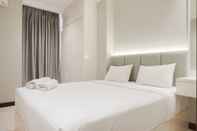 ห้องนอน Comfort And Elegant 2Br At Permata Hijau Suites Apartment