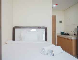 Kamar Tidur 2 Simply Look Studio Apartment At B Residence