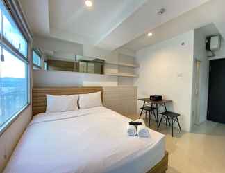 Bilik Tidur 2 Artsy Private Studio Room At Grand Asia Afrika Bandung Apartment