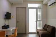 Ruang untuk Umum Nice And Comfort 2Br Apartment At Elpis Residence