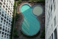 Swimming Pool Simple And Cozy Living Studio At Serpong Garden Apartment