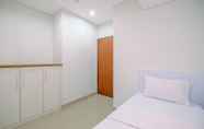 Kamar Tidur 3 Nice And Comfortable 2Br Apartment At Royal Olive Residence