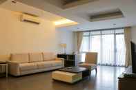 Common Space Spacious And Modern 3Br Apartment At Simprug Park Residences