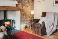 Common Space Lovely 3-bed Cottage in the Quiet Hamlet of Horeb
