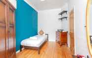 Bedroom 6 Cosy 2 Bedroom Apartment in Central London With Garden