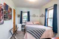 Bedroom Cottage on Big Pine Island Lake