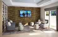 Lobby 5 Candlewood Suites Roanoke Airport, an IHG Hotel