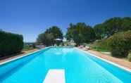 Swimming Pool 7 La Panoramica 8 in Papiano