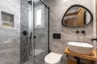 In-room Bathroom Galazia Boutique Apartments