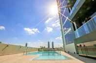 Swimming Pool Amazing Living Park View JVC -1bed With Balcony