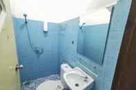 In-room Bathroom Good Sleep Balikpapan