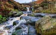 Bangunan 5 Peak District Cottage set in 5 Acres Near Buxton