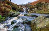 Bên ngoài 5 Peak District Cottage set in 5 Acres Near Buxton