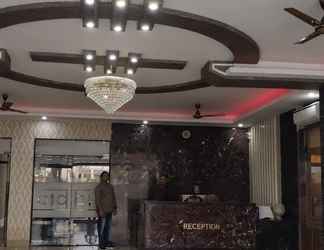 Lobi 2 Hotel Clarks Inn Express Bharatpur