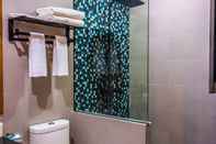 In-room Bathroom Maa Thundi