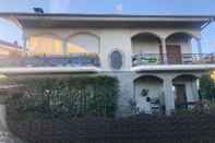 Exterior Smartsuite Apartment With Terrace in Stresa