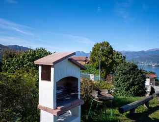 Exterior 2 India Apartment With Lake View Over Stresa