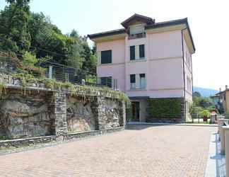 Exterior 2 Oleandro 1 Apartment in Mergozzo With Pool