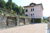 Bangunan Oleandro 2 Apartment in Mergozzo With Pool