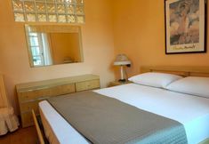 Others 6 Gelsomino 1 Apartment With Lake View and Beach