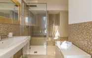 In-room Bathroom 7 Ca Rossini 1 Apartment