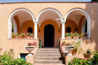 Exterior Casa Eliana Historic Villa With Garden and Terraces in Capri