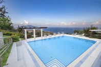 Swimming Pool Villa Elia in Massa Lubrense