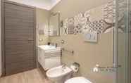 ห้องน้ำภายในห้อง 3 Sr-a522-mrnt6at - Villa Demetra