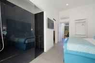 Bedroom Blue Suite in Sorrento