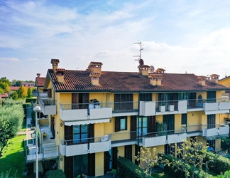 ภายนอกอาคาร 2 Villaggio dei Fiori - Viola