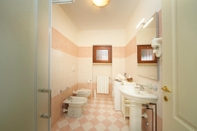 In-room Bathroom Appartamento Ermione