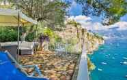 Ruang untuk Umum 2 Luxury Room With sea View in Amalfi ID 3929