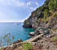 Nearby View and Attractions 4 Luxury Room With sea View in Amalfi ID 3934